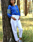 Women’s blue embroidered blouse in natural linen with 3/4 sleeves